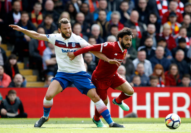 通过引进蒂 通过引进蒂