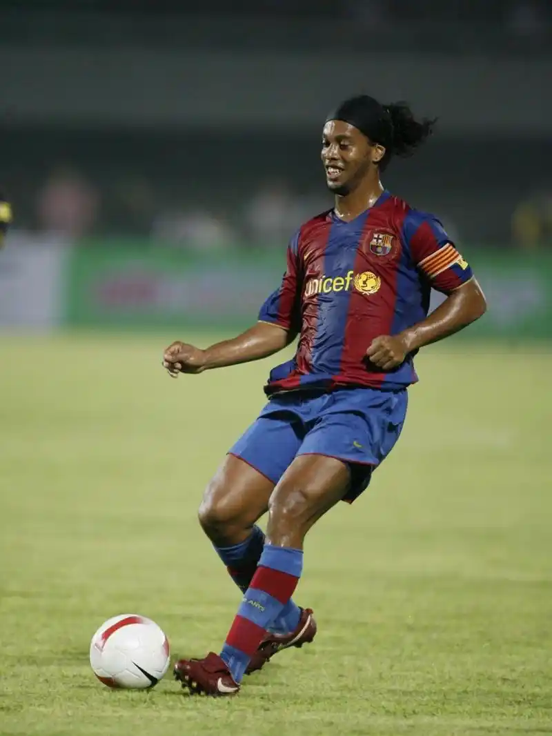 整个球队的 整个球队的