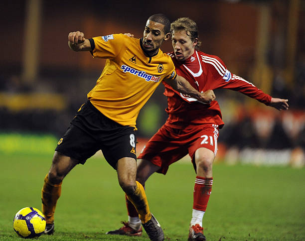 拿下榜首，申花客场3-1国安，吴曦传射，于汉超、阿苏埃建功.